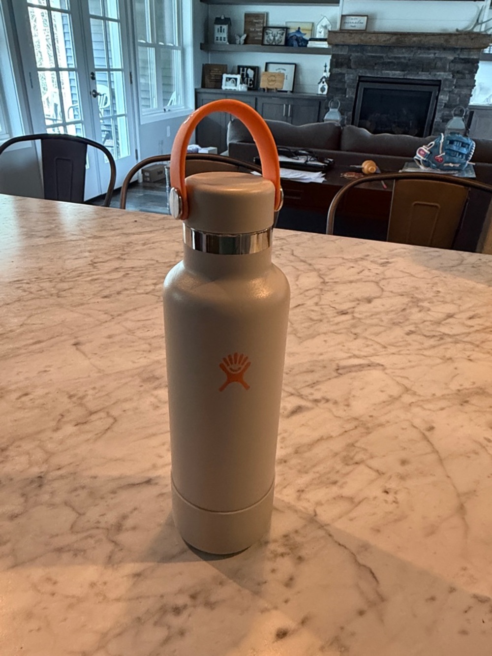 Hydroflask 21 oz water bottle